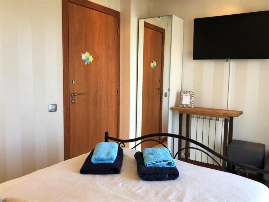 Apartamento Amposta Salou Esterno foto